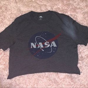 cute cropped shirt, great for teens